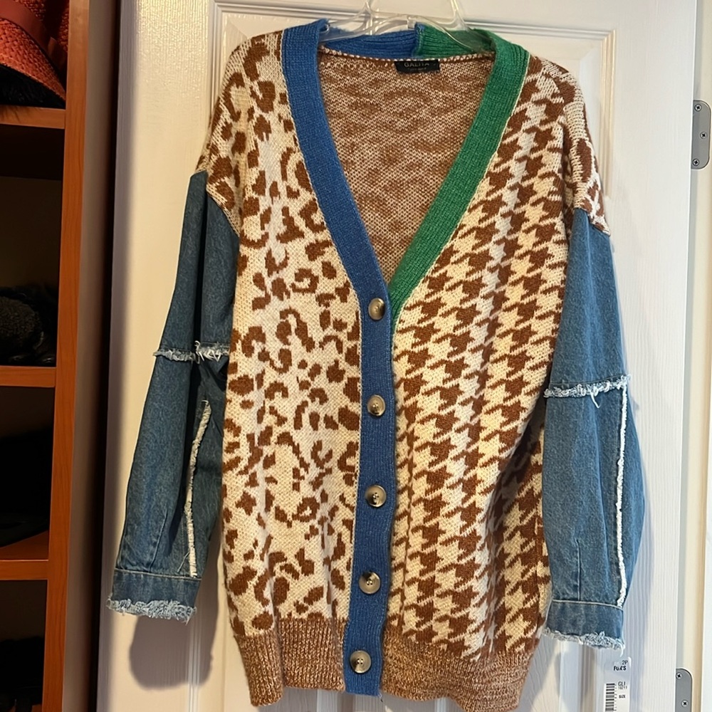 Stylish leopard print cardigan/ denim stylish sleeve